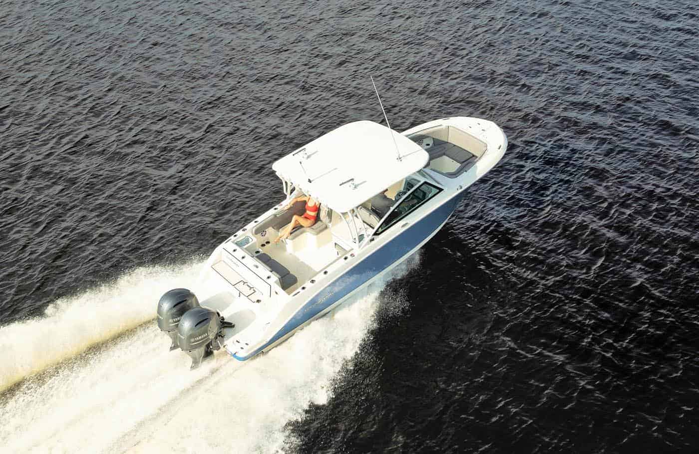 stingray-boats-269dc-running-023