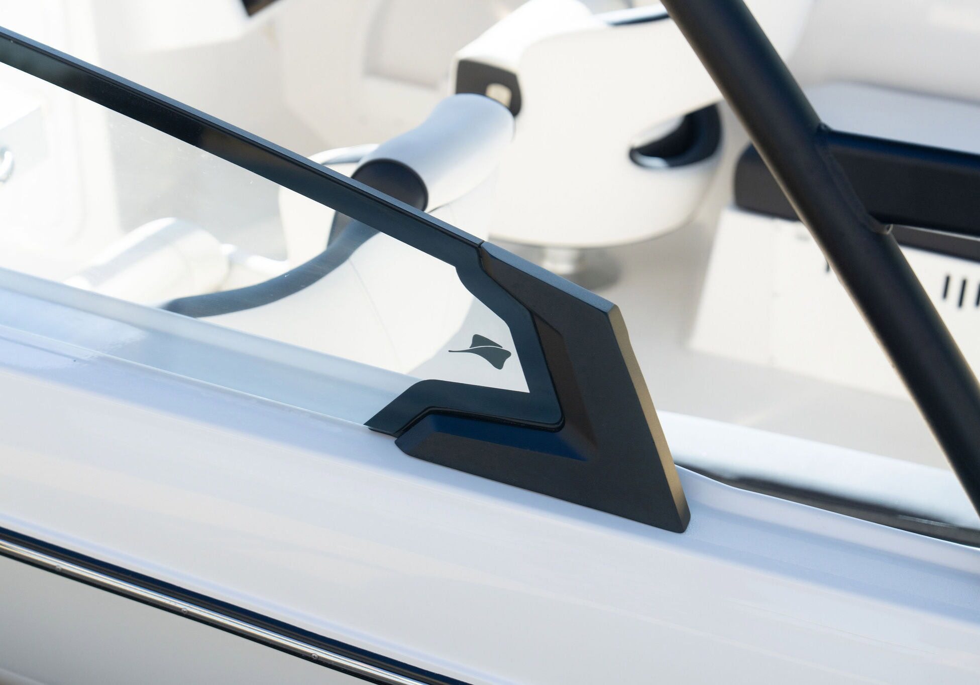 StingraySelects-CLW-0684