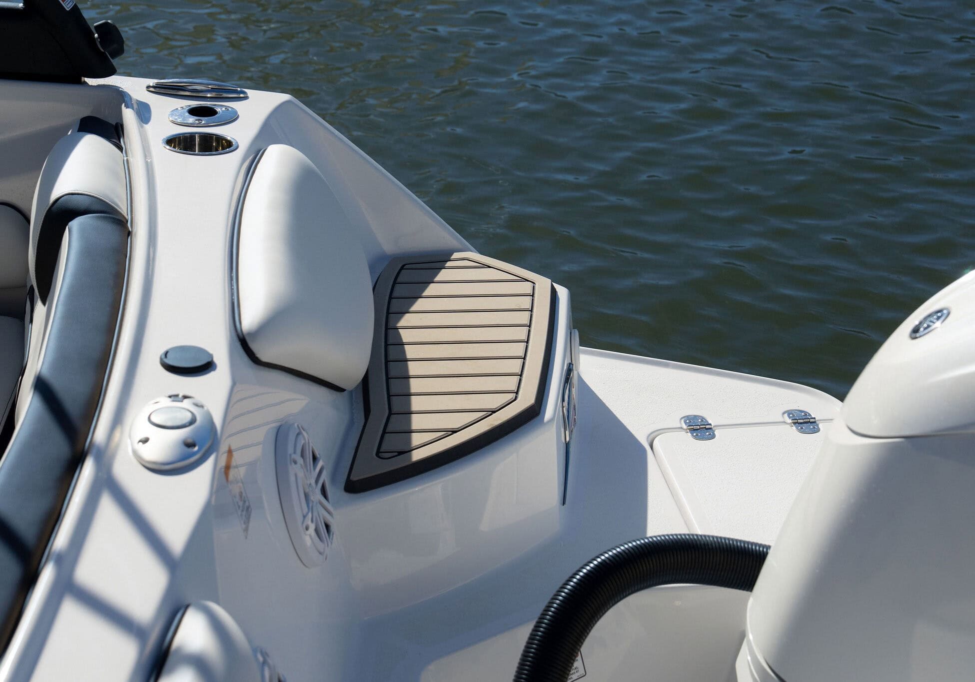 StingraySelects-CLW-0693