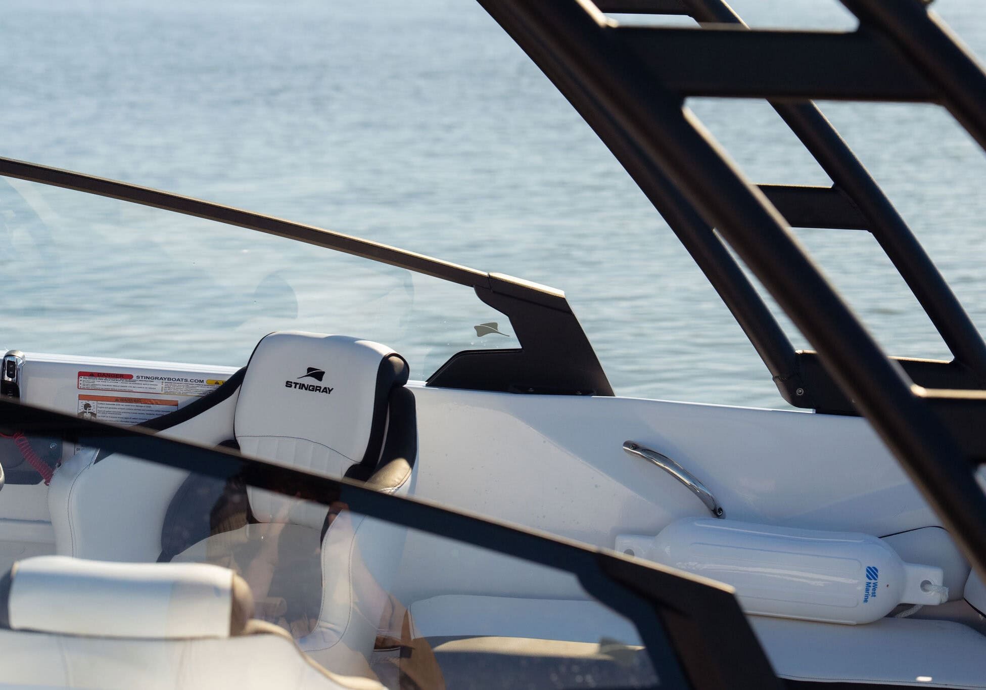 StingraySelects-CLW-333